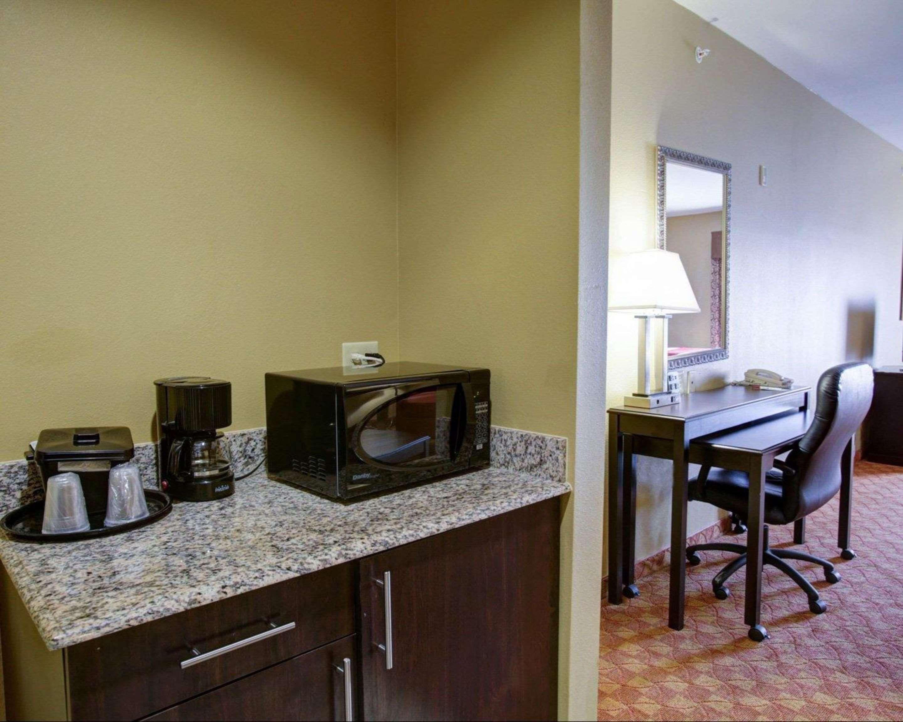 Comfort Suites Old Town Spring Kültér fotó